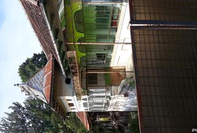 La vanzare doua case locuibile ?i teren 1000 de mp in com. Pietrari, jude?ul Valcea . - 5