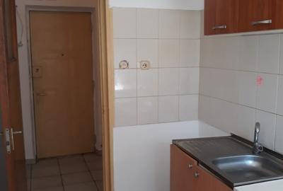 Apartament cu 2 camere decomandat în Dristor