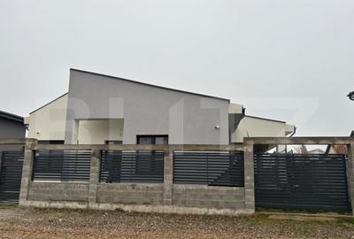 Casa lux pe un singur nivel in Nufarul- OPORTUNITATE - 1