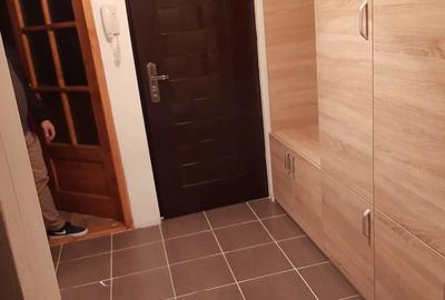 Inchiriez apartament 2 camere decomandat zona Soarelui - 5