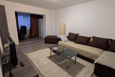 Apartament cu 2 camere semidecomandat în Central - 1