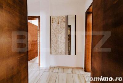 Casă cu 11 camere cu Teren 207 Mp în Mehala - 4
