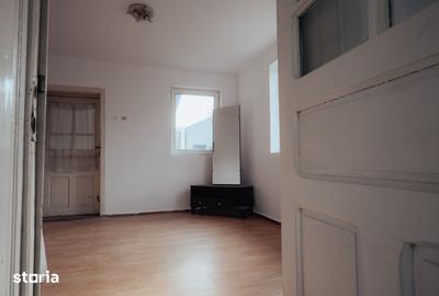 Casă cu 4 camere cu Teren 1260 Mp în Valea Râmnicului - 8