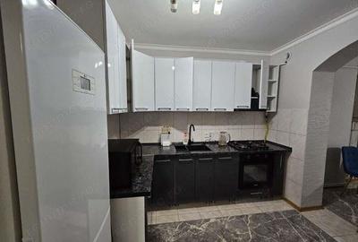 Apartament 3 camere situat intr-un bloc vizavi de Maga Mall de inchiriat - 3