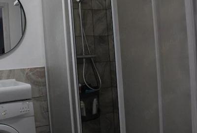 Apartament cu 3 camere decomandat în Circumvalațiunii - 2