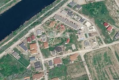 Teren de 600 mp, în Central - 1