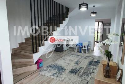Casă cu 4 camere cu Teren 230 Mp în Lipoveni - 5