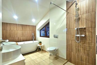 Casă eficientă energetic in Domnești – 5 camere, 3 bai -180 mp utili + garaj. - 14