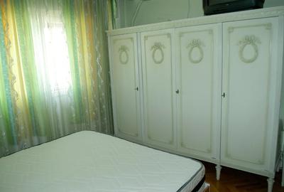 Vand apartament de 4 camere, langa podul Golescu - 11