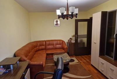 Apartament cu 2 camere decomandat în Central - 2