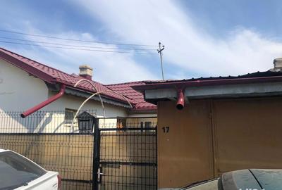 Casă cu 4 camere cu Teren 200 Mp în Central - 2