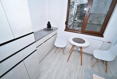 Garsoniera moderna, spatioasa ~ Etaj 1/5  ~ Loc parcare - 7