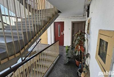 Apartament cu 3 camere de vanzare in centru - 1