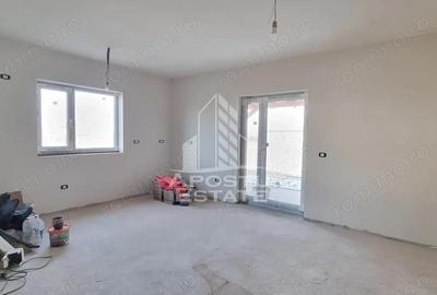 Jumatate de duplex pe parter cu 3 camere si 2 bai, Sag - 3