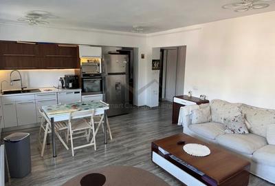 Apartament cu 3 camere semidecomandat, mobilat în Păcurari
