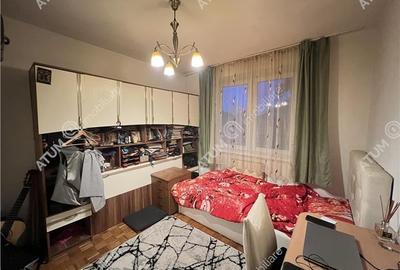 Apartament cu 4 camere 2 bai si balcon etaj 1 zona Rahovei din Sibiu - 4