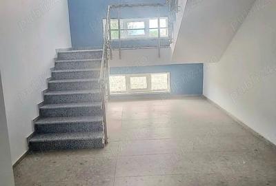 Garsonieră decomandată în Central - 3