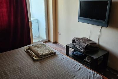 OCAZIE  75.500 E-APARTAMENT 2 CAMERE EMIL RACOVITA (BERCENI ) STRADAL - 12
