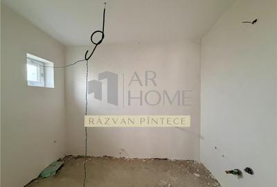 Pensiune 6 camere, teren 12713 mp, Dealul Mare, Urlati, Prah - 8