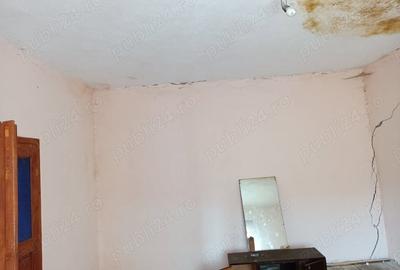 Casă cu 3 camere în Tiulești - 2