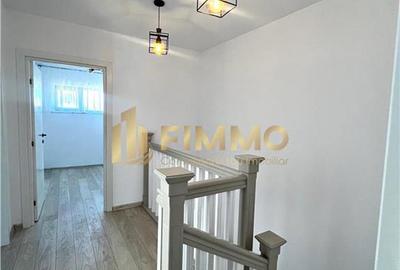 Casă cu 4 camere cu Teren 30 Mp în Est - 11