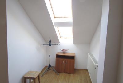 Apartament cu 2 camere + living, pe două niveluri, complet utilat și mobilat - 9