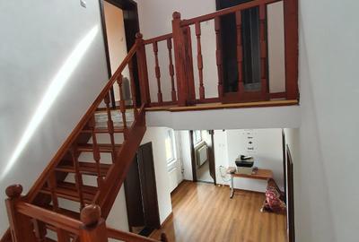 Casă individuală cu 6 camere cu Canalizare în Barbu Văcărescu - 11