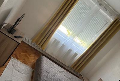 Apartament cu 3 camere semidecomandat în Central - 7