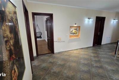 Casă cu 6 camere cu Teren 700 Mp în Vama - 3