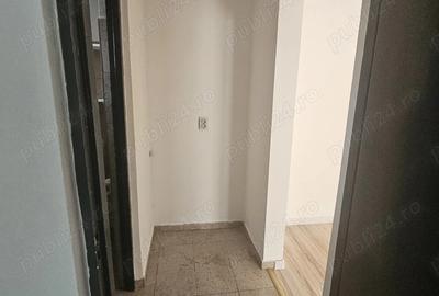 Vand apartament doua camere semidecomandat Calea Moldovei Gheraesti - 7