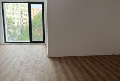 Garsonieră spațioasă cu balcon – 36,9 mp | Etaj 4/6 | Str. Teiul Doamnei - 9