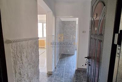 Apartament cu 2 camere decomandat în Apărătorii Patriei - 3