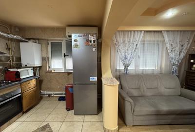5 cam. etaj 1, 96 mp, decomandat, renovat, zona Zahana - 12