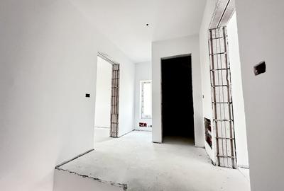 Duplex 3 camere, perete dublu, 77 mp utili, pozitie excelenta- Sanandrei - 9