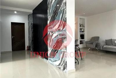 Spațiu comercial, de 500 mp, în Central - 18