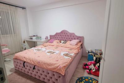 Apartament cu 3 camere decomandat în Exterior Vest - 4