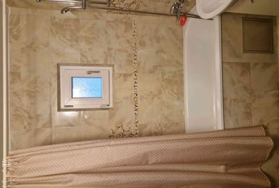 Apartament cu 3 camere decomandat în Central - 3