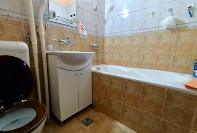 Apartament cu 3 camere semidecomandat în Petrișor - 5
