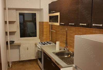 Inchiriez garsoniera Tei - 2