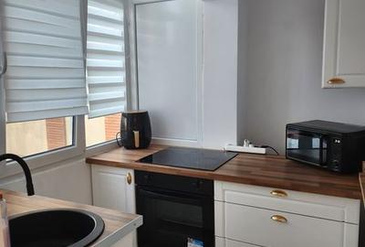 Apartament cu 2 camere decomandat în Gării - 2