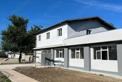 Spațiu comercial, de 577 mp, în Vărăști - 5