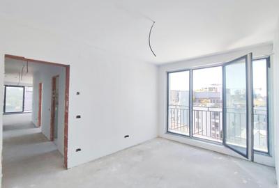 Apartament cu 4 camere decomandat în Ștefan cel Mare