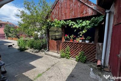 Casă cu 2 camere cu Teren 700 Mp în Central - 3