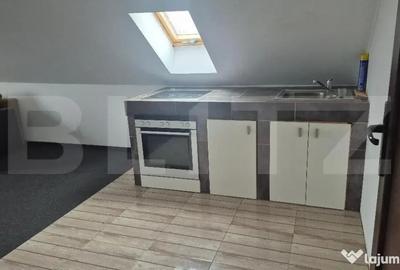 Apartament cu 4 camere decomandat în Careiului - 8