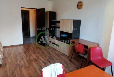 Garsoniera confort 1 zona Garii - 1