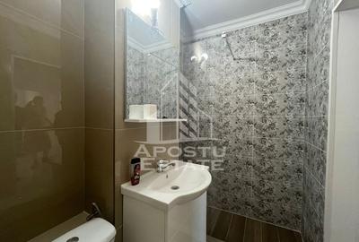 Apartament cu 2 camere, decomandat, renovat, zona Dambovita Apartament cu 2 camere, decomandat, renovat, zona Dambovita - 2