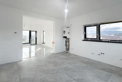 Curte Generoasa Compartimentare Practica - 11