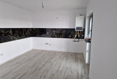 Casă cu 3 camere în Hemeiuș - 6