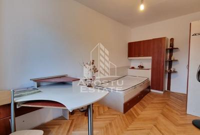 Apartament cu 3 camere semidecomandat, mobilat în Dacia