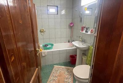 Apartament cu 2 camere decomandat în Banu Mărăcine - 1
